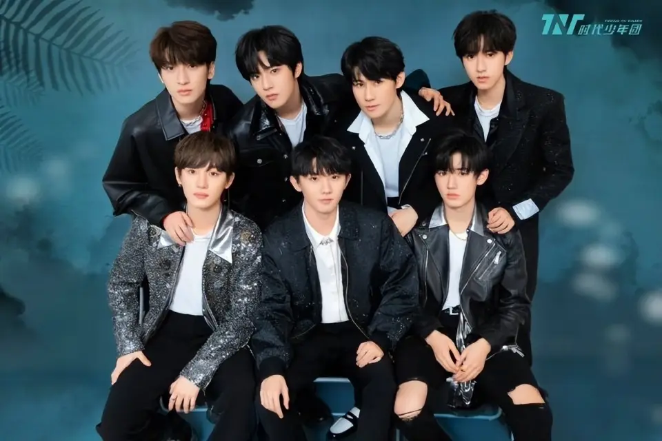 tf三代有哪几个有黑料的明星,_TF家族三代成员恋爱传闻_TF家族三代养成系爱豆