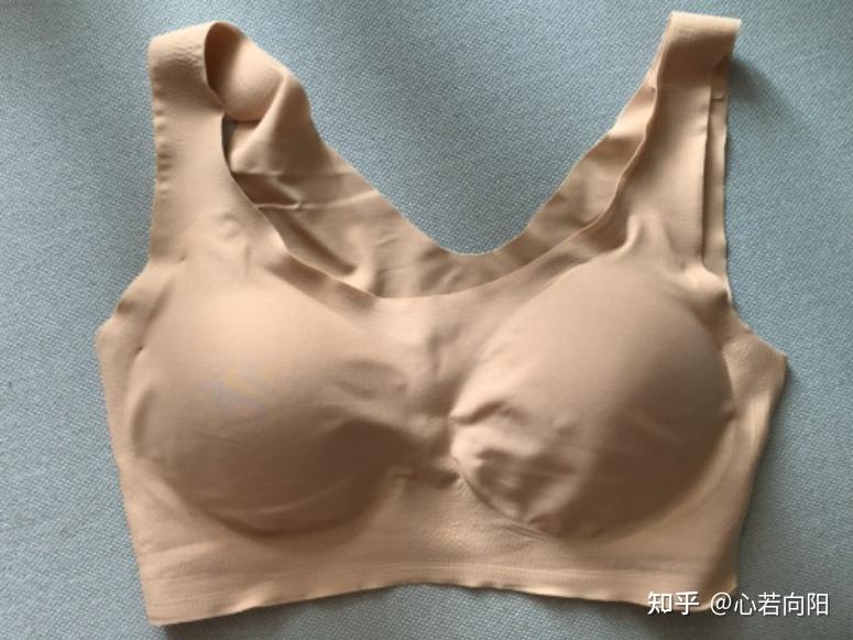 内衣外穿女明星_如何选择适合自己的内衣_女士内衣选购攻略