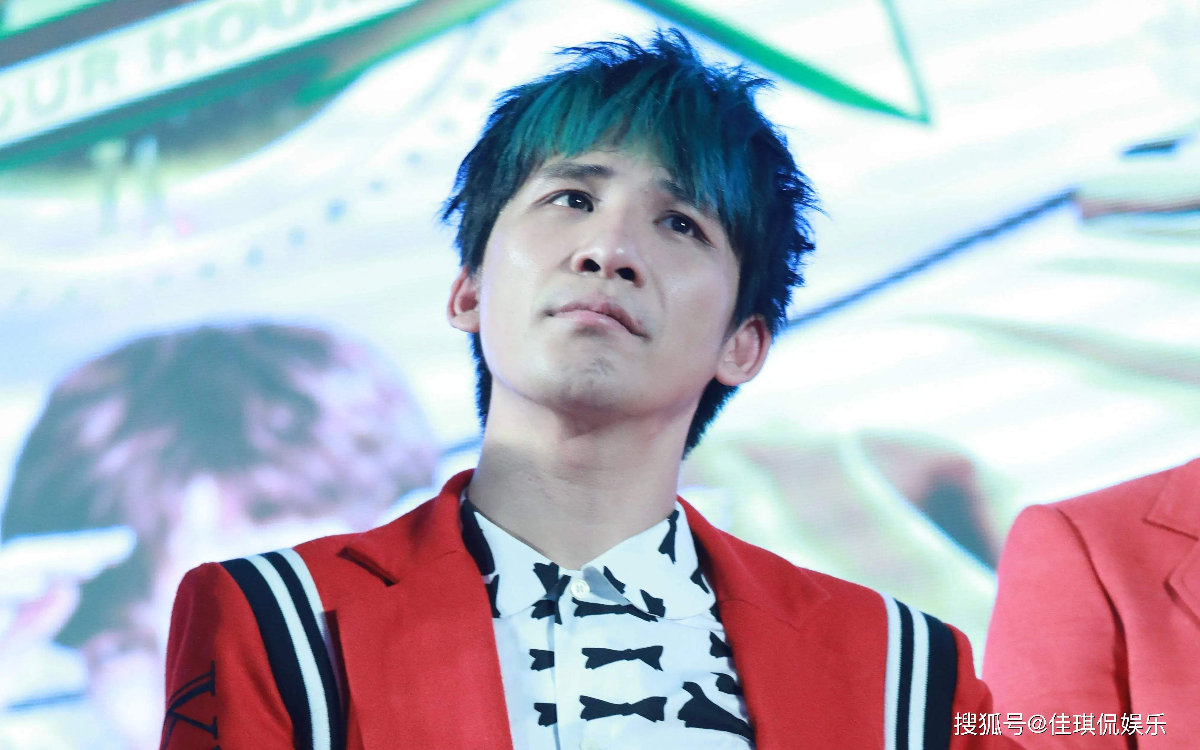 大张伟看娱乐圈_大张伟童年经历_大张伟音乐之路发展历程