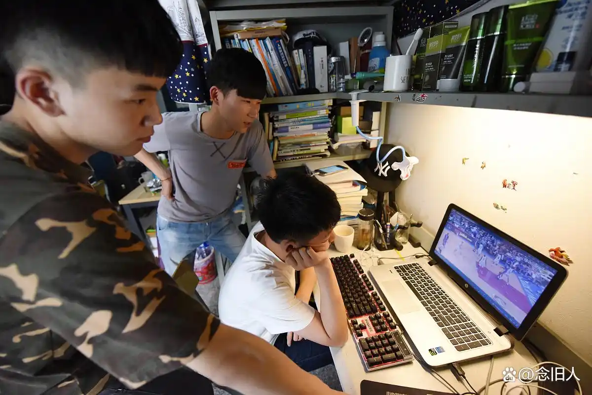 娱乐圈哪些女名星很矮_矮个子女星身高揭秘_娇小女星演技颜值