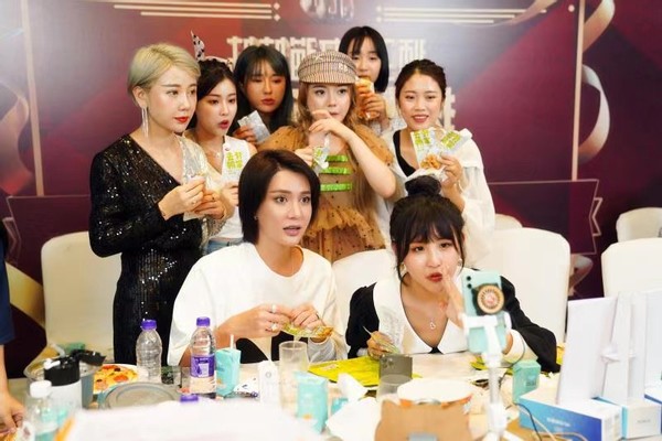 辛选商业模式_网红辛巴八卦最新事件-_辛巴直播电商